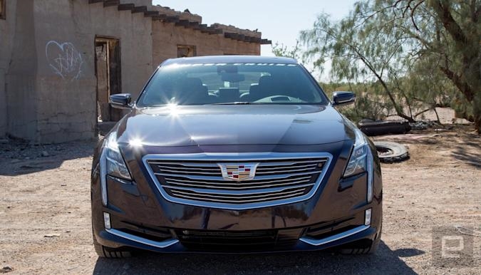 Cadillac will offer two new features to select Super Cruise drivers this summer | DeviceDaily.com