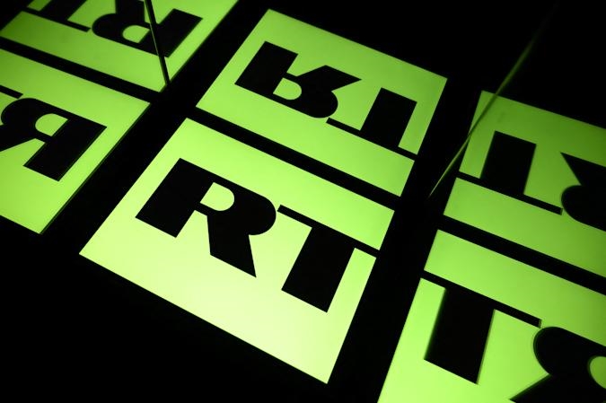 Roku drops Russia's RT channel worldwide | DeviceDaily.com