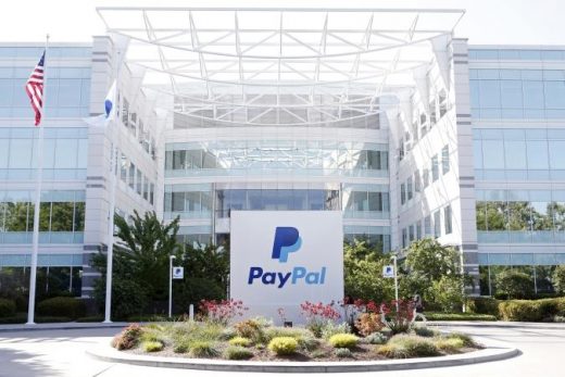 You can now use PayPal to send money to users in Ukraine