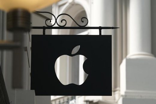 Apple reportedly hasn’t complied with a Dutch order to open app payment options