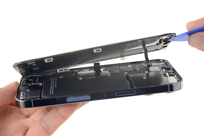 Google and iFixit will offer parts to help you repair Pixel phones | DeviceDaily.com