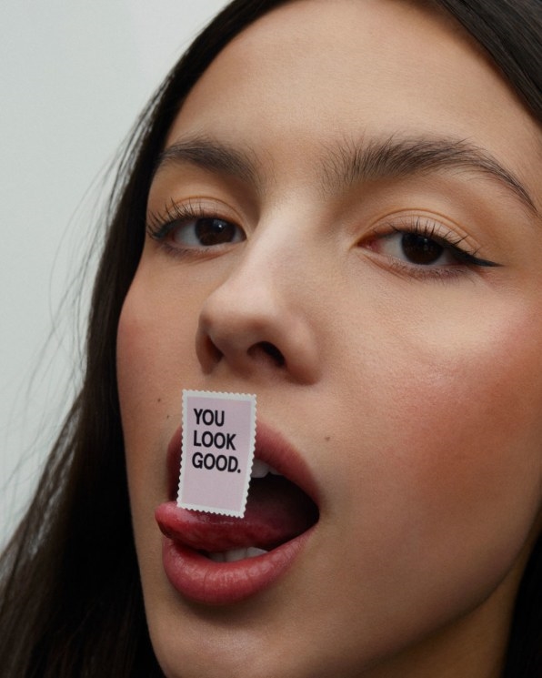 Glossier enlists Olivia Rodrigo for its first-ever celebrity partnership | DeviceDaily.com