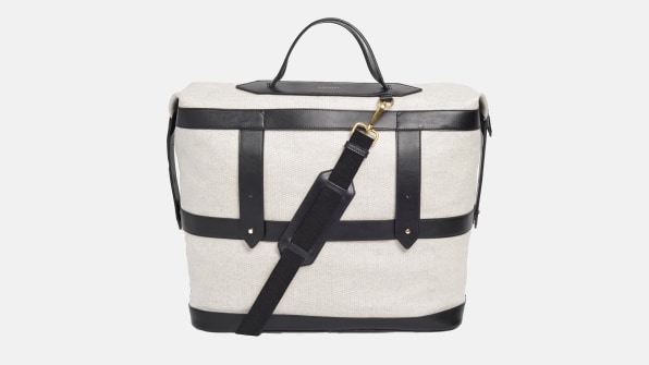 5 bags that are perfect for your summer weekend getaways | DeviceDaily.com