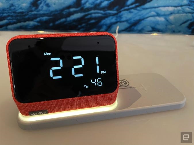 Lenovo's Smart Clock Essential with Alexa falls to a new low of $45 | DeviceDaily.com