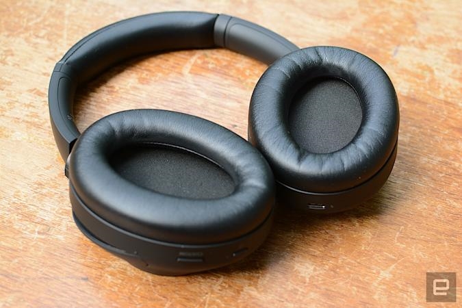 Sony's WH-1000XM5 noise-cancelling headphones could feature a new design | DeviceDaily.com