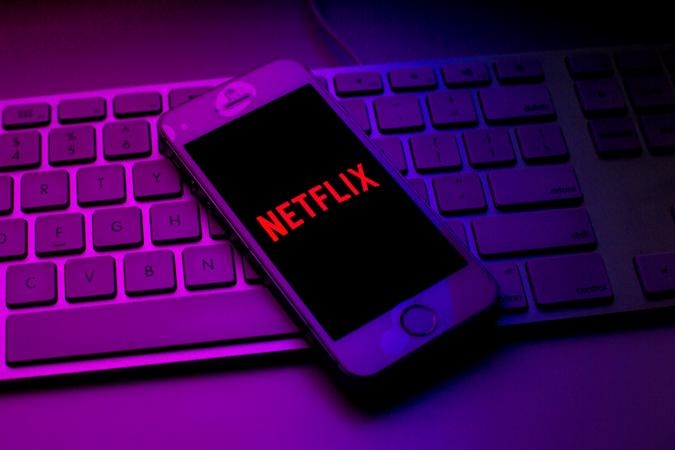 Netflix is developing livestreaming features | DeviceDaily.com