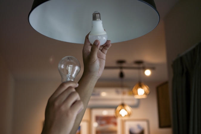 The Energy Department will block sales of inefficient light bulbs | DeviceDaily.com