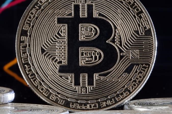 US Treasury issues first-ever sanctions against a cryptocurrency mixer | DeviceDaily.com