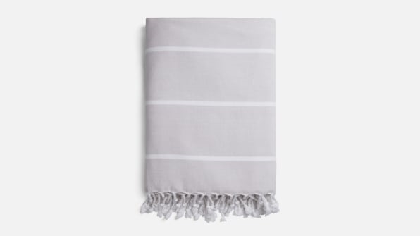 Turkish towels are your new favorite companion—at home or on the beach | DeviceDaily.com