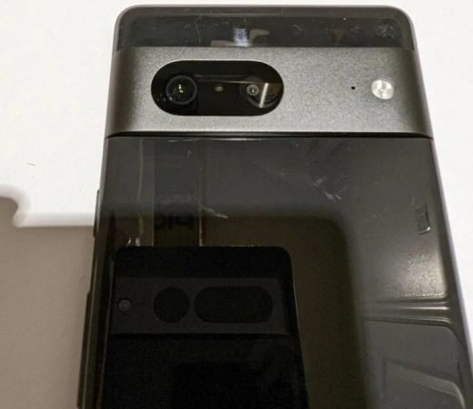 Google Pixel 7 prototype reputedly shows up on eBay