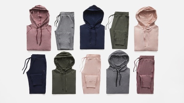 No stethoscope, no problem: This scrubs company could be your new favorite athleisure brand | DeviceDaily.com