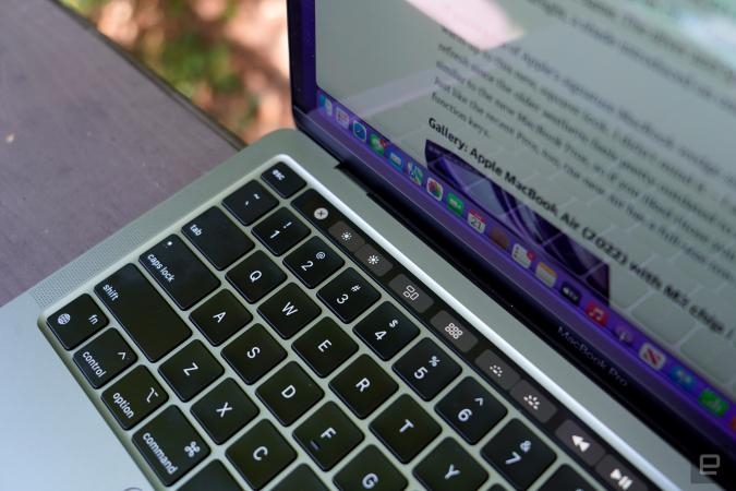 Apple's entry-level 13-inch MacBook Pro M2 may have slower SSD speeds than the M1 model | DeviceDaily.com