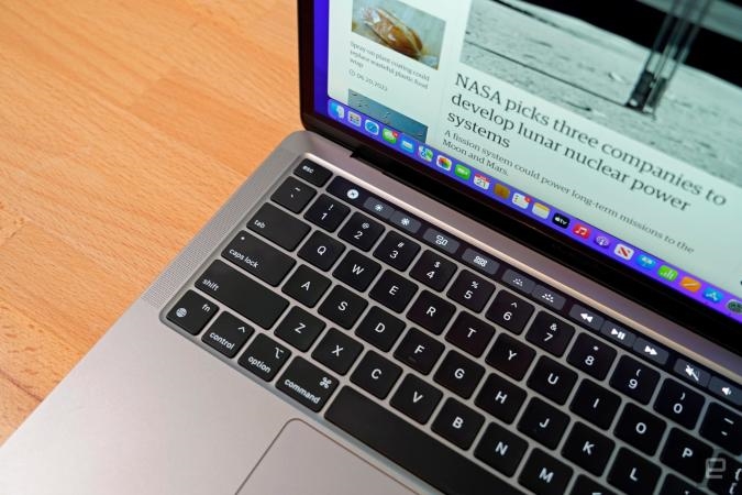 Apple's entry-level 13-inch MacBook Pro M2 may have slower SSD speeds than the M1 model | DeviceDaily.com