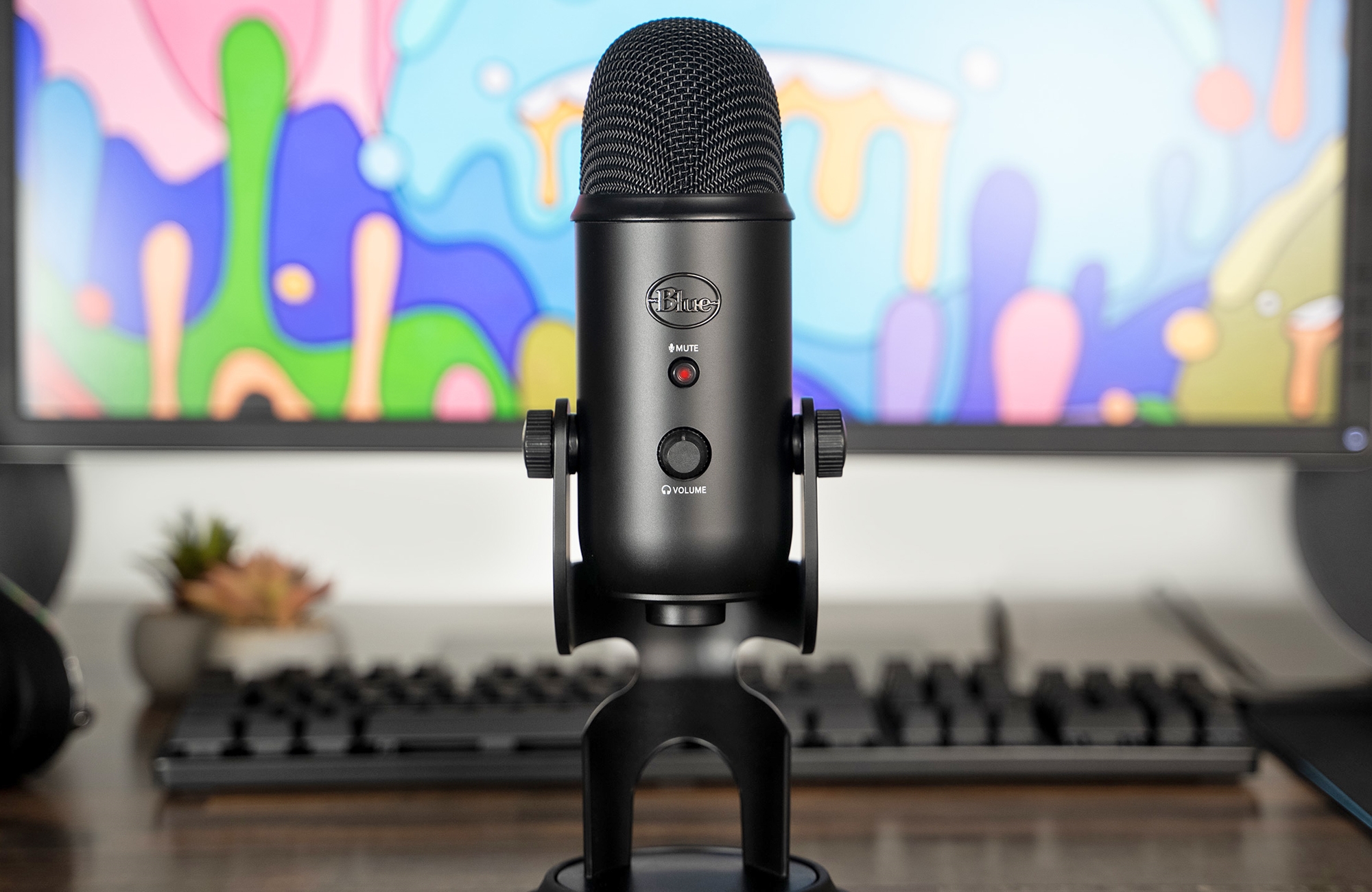 Blue Yeti for the Engadget 2021 Holiday Gift Guide. | DeviceDaily.com