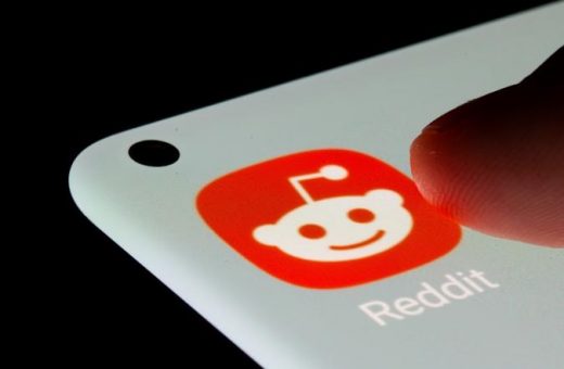 Reddit won’t make you pay to comment in GIF form anymore