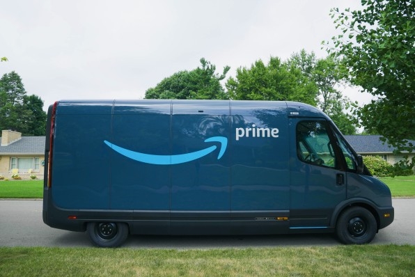 Amazon’s new custom Rivian electric delivery vans are hitting the road | DeviceDaily.com