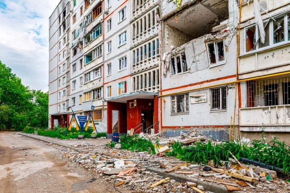 The war in Ukraine has damaged thousands of buildings. This plan could save them | DeviceDaily.com