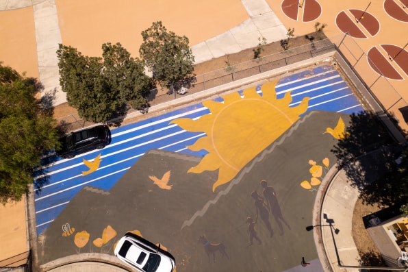 1 million square feet of L.A. roads are being covered with solar-reflective paint | DeviceDaily.com