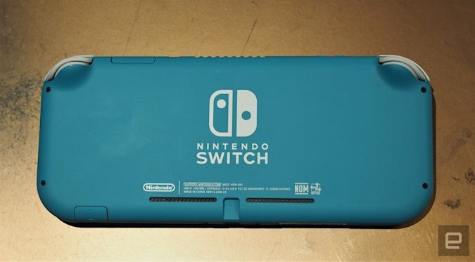 Nintendo’s Switch Lite is on sale for $160 today only | DeviceDaily.com