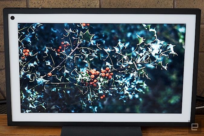 Amazon brings Echo Show 15's photo frame feature to all models | DeviceDaily.com