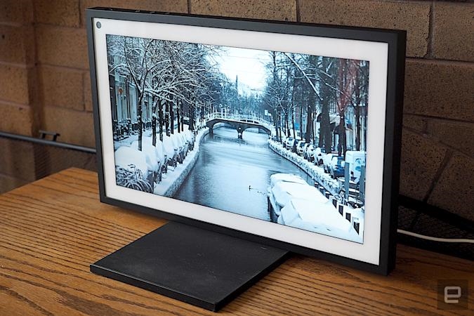 Amazon brings Echo Show 15's photo frame feature to all models