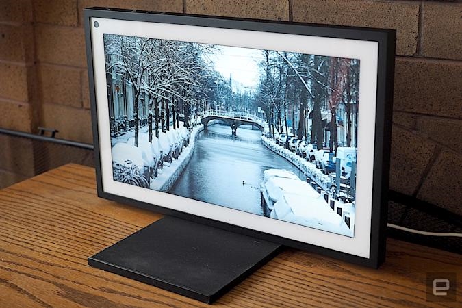 Amazon brings Echo Show 15's photo frame feature to all models | DeviceDaily.com