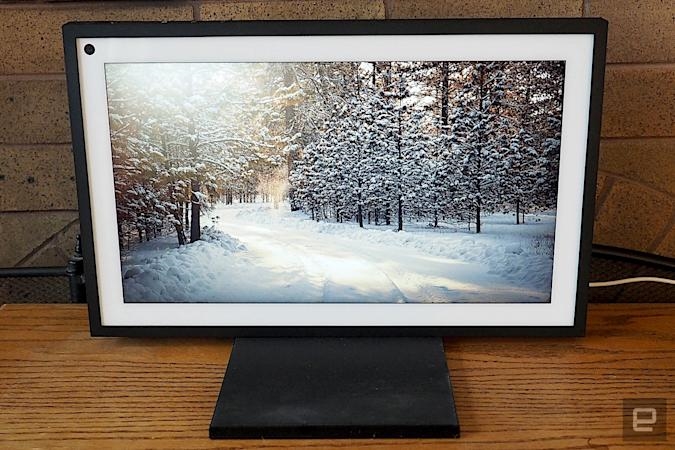 Amazon brings Echo Show 15's photo frame feature to all models | DeviceDaily.com