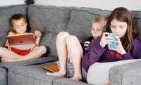 AT&T Teams Up with American Academy of Pediatrics to Guide Kids’ First Phones and Healthy Tech Behaviors