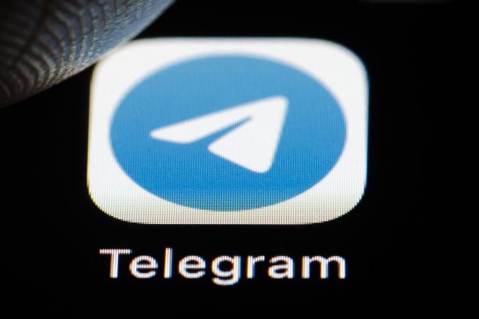 Apple blocked the latest Telegram update over a new animated emoji set | DeviceDaily.com
