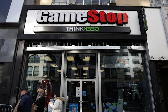 GameStop is letting someone sell an NFT that references a 9/11 photo | DeviceDaily.com