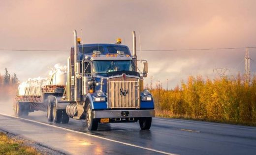 Exciting Applications of IoT Route Optimization for Truckers