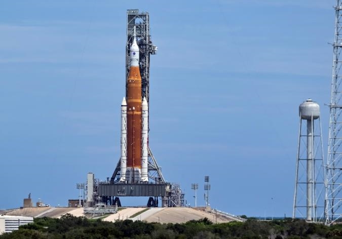 NASA replaces Artemis 1's leaky fuel seals | DeviceDaily.com