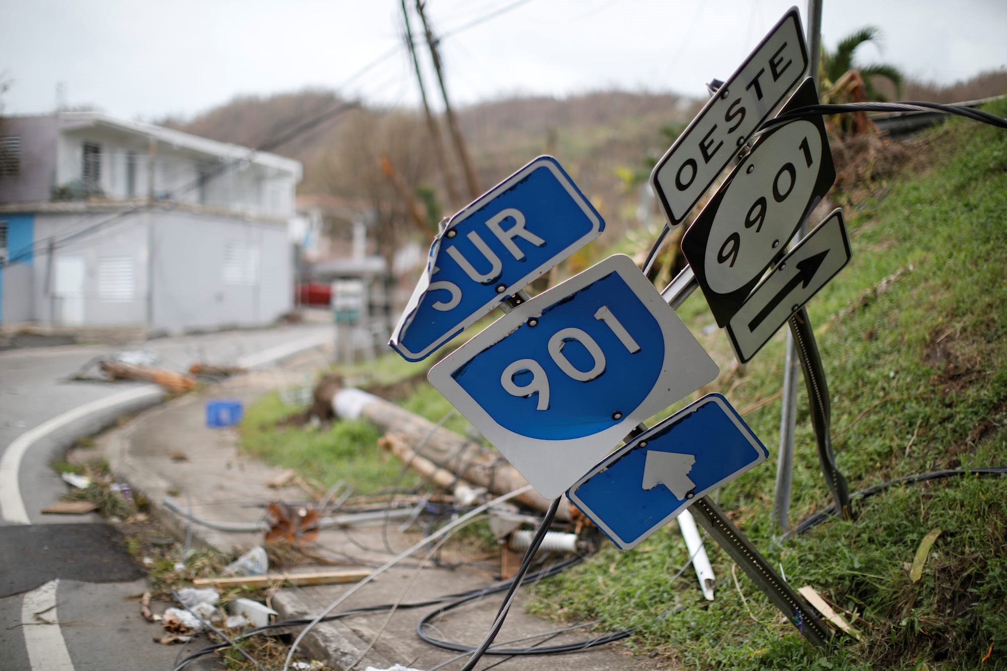 Puerto Rico loses power as Hurricane Fiona brings threat of 'catastrophic' flooding | DeviceDaily.com