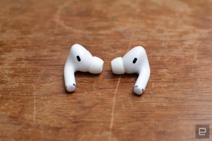 Apple's second-generation AirPods Pro are on sale ahead of launch day | DeviceDaily.com