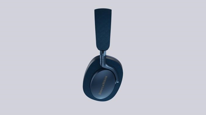 Bowers  and  Wilkins' Px8 headphones combine new drivers with refined design | DeviceDaily.com