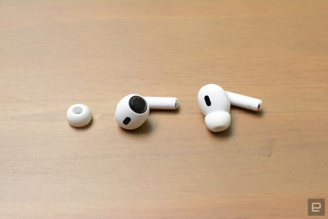 All Apple AirPods and Mac accessories could feature USB-C by 2024 | DeviceDaily.com