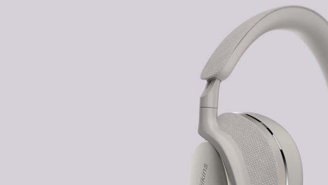 Bowers  and  Wilkins' Px8 headphones combine new drivers with refined design | DeviceDaily.com