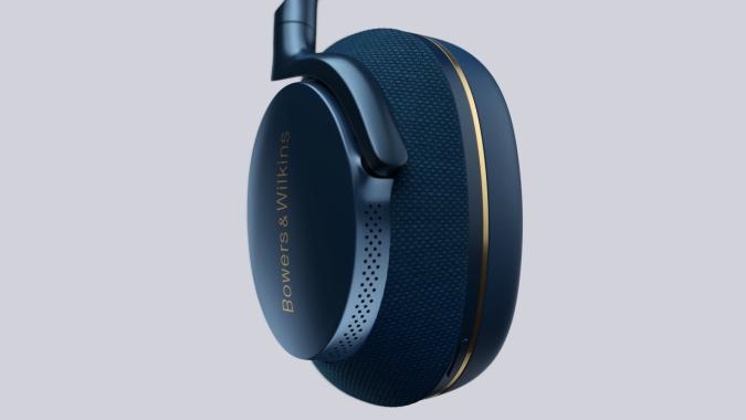 Bowers  and  Wilkins' Px8 headphones combine new drivers with refined design | DeviceDaily.com