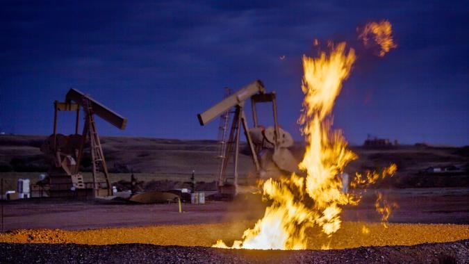 Fixing inefficient oil field flaring could drastically reduce methane emissions | DeviceDaily.com