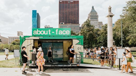 Free makeup touch-ups coming to a concert venue near you