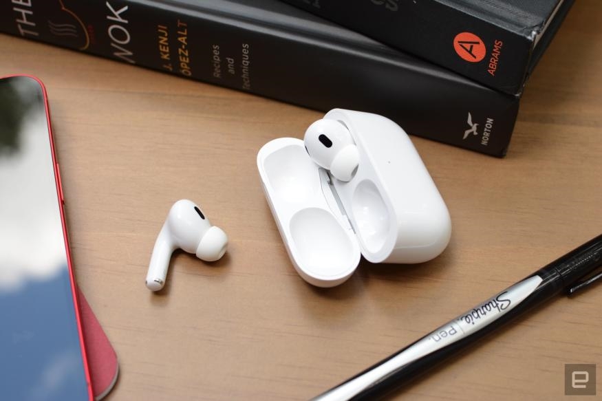 Apple's second-generation AirPods Pro drop to $200 for Black Friday | DeviceDaily.com