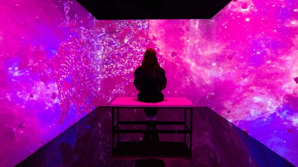 Why Pantone turned its 2023 Color of the Year into a $1 million immersive experience | DeviceDaily.com