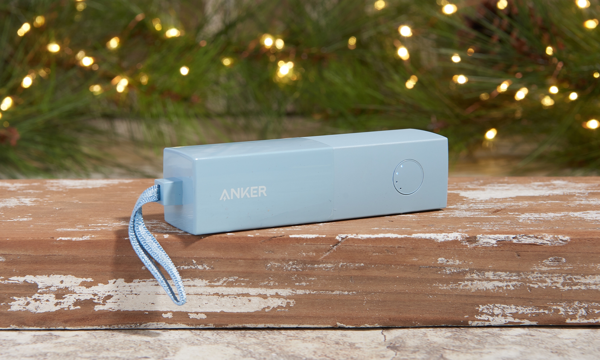 Tech gifts under $50 that make great stocking stuffers in 2022 | DeviceDaily.com