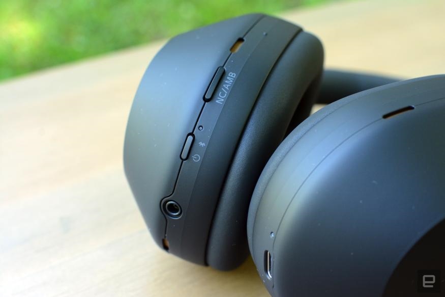 Sony's WH-1000XM5 ANC headphones fall to a new all-time low of $279 | DeviceDaily.com