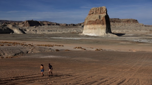 These stark photos show 2022’s climate disasters | DeviceDaily.com