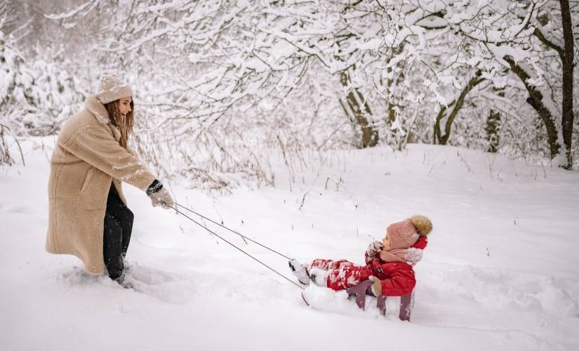 7 Ways to Keep Your Kids Entertained During Winter Break | DeviceDaily.com