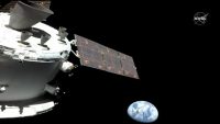 Watch NASA’s Artemis 1 splashdown