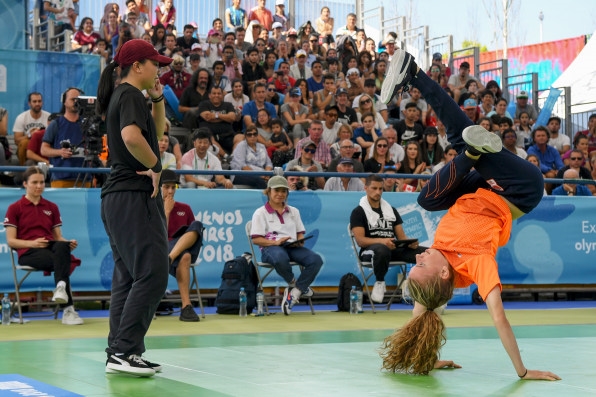 Breakdancing will soon be an Olympic sport. These guys designed a system to score it | DeviceDaily.com