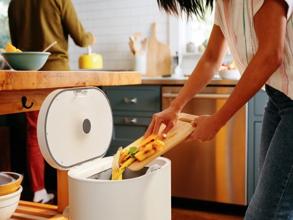 Nest’s cofounder just designed the world’s fanciest bin for food scraps | DeviceDaily.com