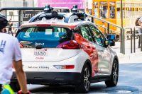 San Francisco asks California regulators to halt or slow the rollout of driverless taxis